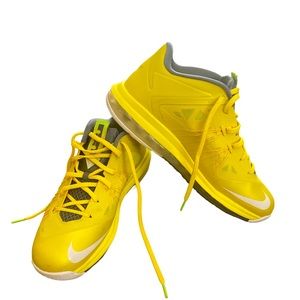 Nike LeBron X Low Sonic Yellow sneakers